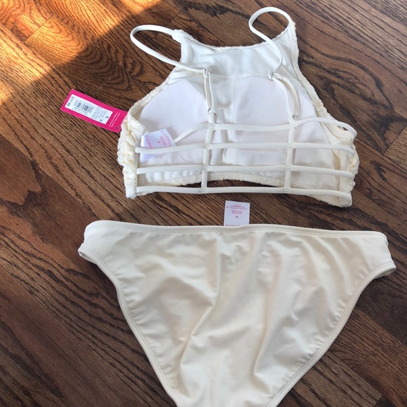 Bikini set - Picture 2 of 2